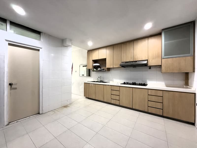 Minbu Villa, 56 Minbu Road, 4 Bedrooms, 2,336 sqft, Apartment For Rent, by Ryan Han, 500190865 - Kitchen - PropertyGuru.com.sg
