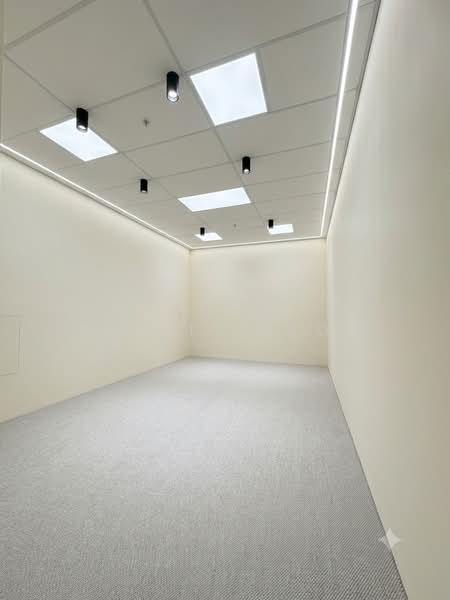 Far East Shopping Centre, 545 Orchard Road, 279 sqft, Mall Shop For Rent, by Pearly Teoh, 500190867 - Interior - CommercialGuru.com.sg