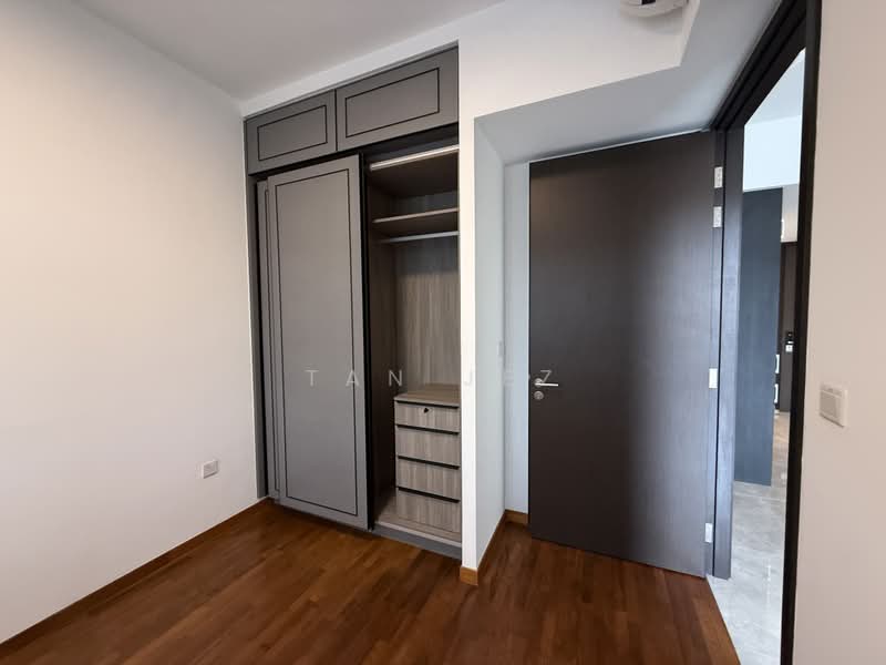 Mayfair Gardens, 8 Rifle Range Road, 1 Bedroom, 570 sqft, Condominium For Rent, by Tan Jez, 500190869 - Bedroom - PropertyGuru.com.sg