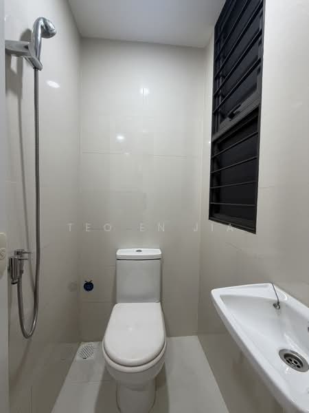 Twin Waterfalls, 108 Punggol Walk, 3 Bedrooms, 1,109 sqft, Executive Condominium For Rent, by Teo En Jia, 500190876 - WC - PropertyGuru.com.sg