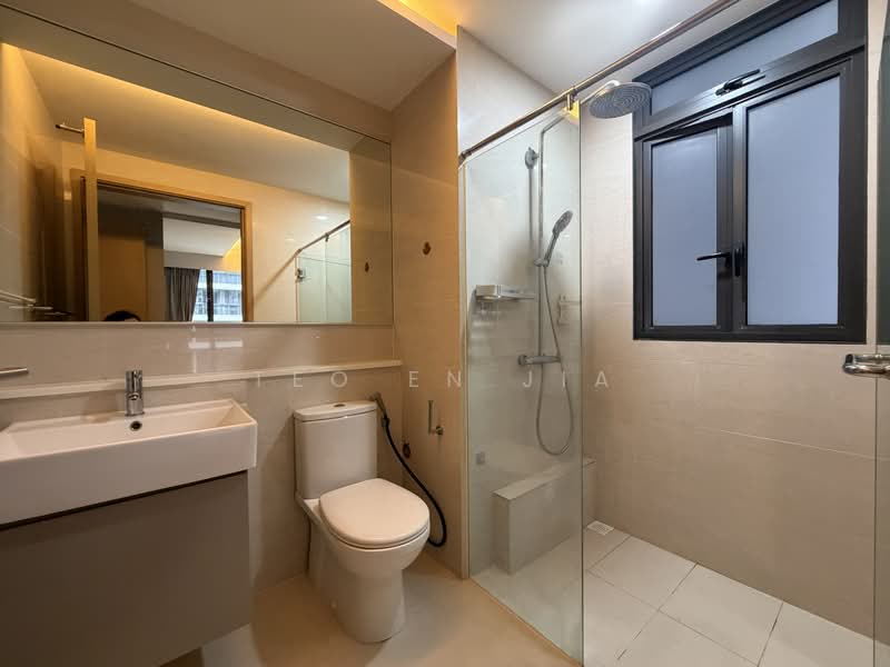 Twin Waterfalls, 108 Punggol Walk, 3 Bedrooms, 1,109 sqft, Executive Condominium For Rent, by Teo En Jia, 500190876 - Master Bath - PropertyGuru.com.sg