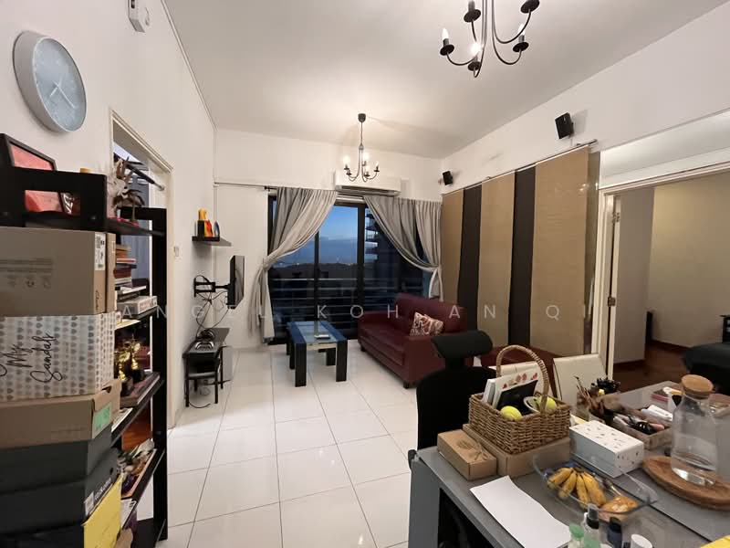Harbour View Towers, 21 Telok Blangah Drive, 2 Bedrooms, 797 sqft, Condominium For Sale, by Angel Koh An Qi, 500190887 - Living Room - PropertyGuru.com.sg