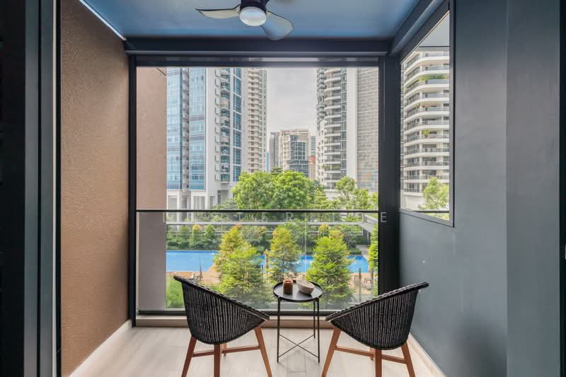 Pullman Residences, 18 Dunearn Road, 2 Bedrooms, 667 sqft, Condominium For Rent, by Lester Lee, 500190899 - Balcony - PropertyGuru.com.sg