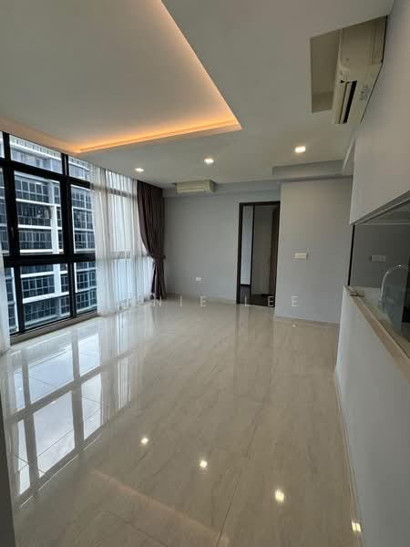 Symphony Suites, 1 Yishun Close, 3 Bedrooms, 786 sqft, Condominium For Rent, by Annie Lee, 500190904 - Living Room - PropertyGuru.com.sg