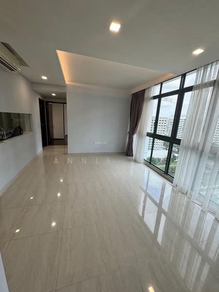 Symphony Suites, 1 Yishun Close, 3 Bedrooms, 786 sqft, Condominium For Rent, by Annie Lee, 500190904 - Living Room - PropertyGuru.com.sg