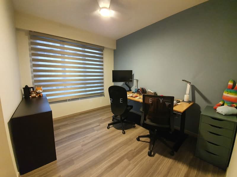 222A Bedok North Drive, 222A Bedok North Drive, 3 Bedrooms, 990 sqft, HDB Flat For Sale, by Claire Tey, 500190912 - Study - PropertyGuru.com.sg