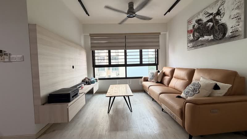 506B Yishun Avenue 4, 506B Yishun Avenue 4, 3 Bedrooms, 1,001 sqft, HDB Flat For Sale, by Nur Fudge, 500190942 - Living Room - PropertyGuru.com.sg