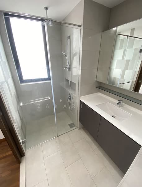 Foresque Residences, 109 Petir Road, 2 Bedrooms, 732 sqft, Condominium For Sale, by Felix Zakariah, 500190974 - Bathroom - PropertyGuru.com.sg