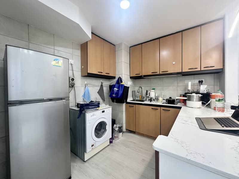 UE Square, 207 River Valley Road, 1 Bedroom, 506 sqft, Apartment For Sale, by Liau Li Jun, 500190979 - Kitchen - PropertyGuru.com.sg