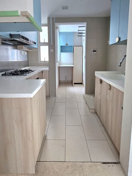 Mera Springs, 83 Carlisle Road, 2 Bedrooms, 1,066 sqft, Condominium For Sale, by Tan Heng Kee, 500190989 - Kitchen - PropertyGuru.com.sg