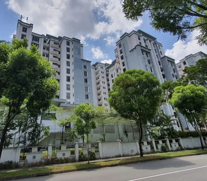 Parkview Apartments, 5 Bukit Batok Street 25, 2 Bedrooms, 1,141 sqft, Apartment For Sale, by Joey Tan, 500191002 - Exterior - PropertyGuru.com.sg
