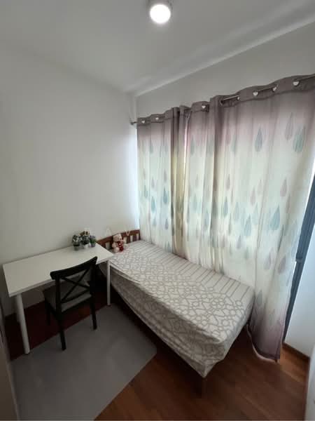 J Gateway, 2 Gateway Drive, 1 Bedroom, 90 sqft, Condominium For Rent, by David Yu, 500191011 - PropertyGuru.com.sg