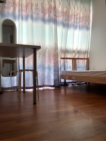 J Gateway, 2 Gateway Drive, 1 Bedroom, 90 sqft, Condominium For Rent, by David Yu, 500191011 - PropertyGuru.com.sg