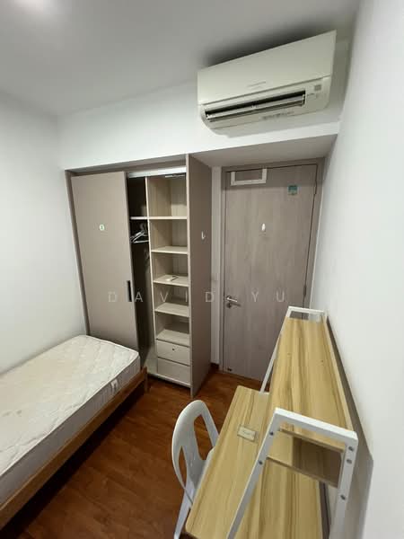 J Gateway, 2 Gateway Drive, 1 Bedroom, 90 sqft, Condominium For Rent, by David Yu, 500191011 - Bedroom - PropertyGuru.com.sg