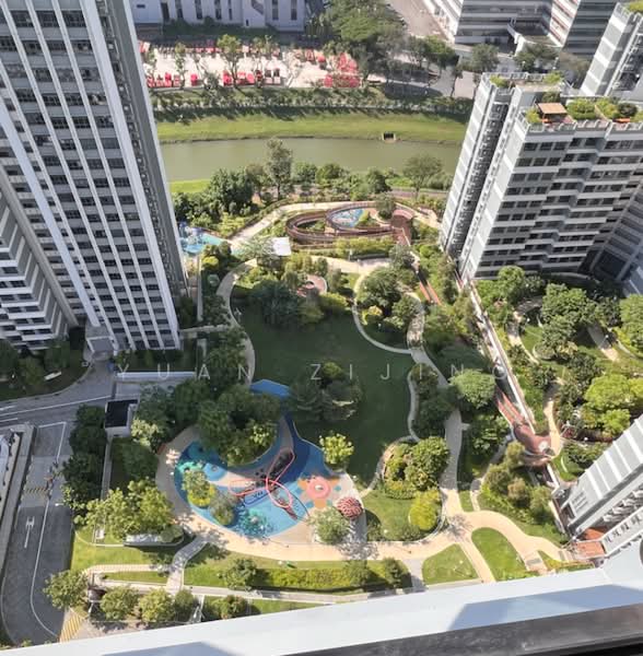 208B Clementi Avenue 6, 208B Clementi Avenue 6, 3 Bedrooms, 1,001 sqft, HDB Flat For Sale, by Yuan Zijing, 500191013 - Exterior - PropertyGuru.com.sg