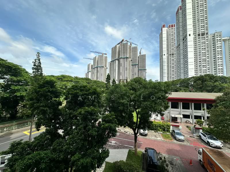 106 Henderson Crescent, 106 Henderson Crescent, 3 Bedrooms, 871 sqft, HDB Flat For Sale, by James Yeo, 500191022 - Exterior - PropertyGuru.com.sg