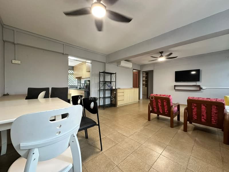 106 Henderson Crescent, 106 Henderson Crescent, 3 Bedrooms, 871 sqft, HDB Flat For Sale, by James Yeo, 500191022 - Living Room - PropertyGuru.com.sg