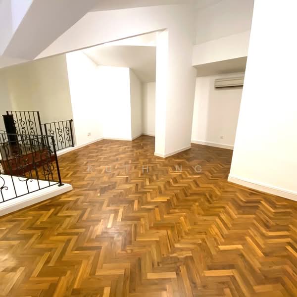 Orange Regency, 101 Fernhill Road, 3 Bedrooms, 2,422 sqft, Apartment For Rent, by Ruth Ng, 500191023 - L2 Family Area/Studio - PropertyGuru.com.sg