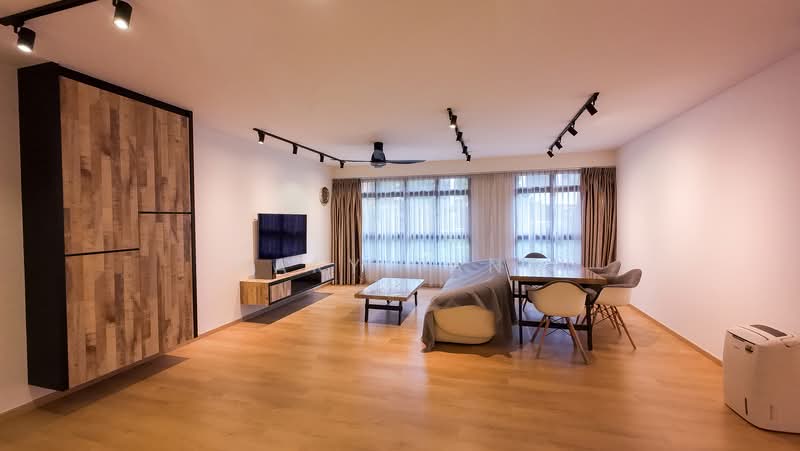 547A Segar Road, 547A Segar Road, 3 Bedrooms, 1,205 sqft, HDB Flat For Sale, by Gary Tang, 500191025 - Living Room - PropertyGuru.com.sg