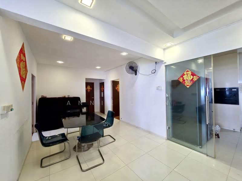 123 Simei Street 1, 123 Simei Street 1, 4 Bedrooms, 1,313 sqft, HDB Flat For Sale, by Annie Chen, 500191029 - Living Room - PropertyGuru.com.sg