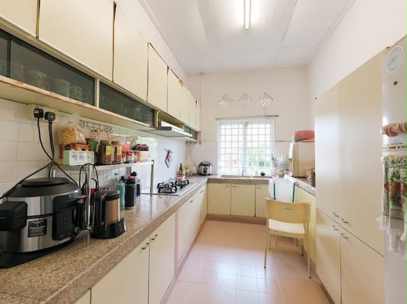 Frankel Dr/ Siglap Plain/ Siglap View, Siglap Hill / Frankel Walk, 5 Bedrooms, 2,800 sqft, Detached House For Sale, by Claire Lim, 500191048 - Kitchen - PropertyGuru.com.sg