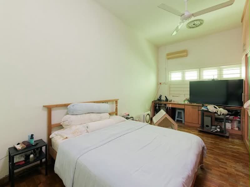 Frankel Dr/ Siglap Plain/ Siglap View, Siglap Hill / Frankel Walk, 5 Bedrooms, 2,800 sqft, Detached House For Sale, by Claire Lim, 500191048 - Bedroom - PropertyGuru.com.sg