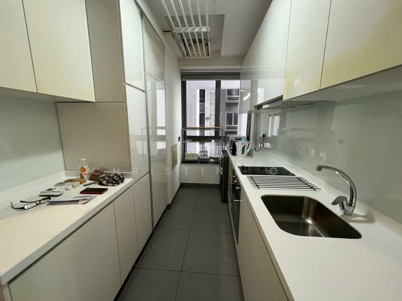 Ascentia Sky, 1 Alexandra View, 2 Bedrooms, 969 sqft, Apartment For Rent, by Christina Oh, 500191102 - Kitchen - PropertyGuru.com.sg