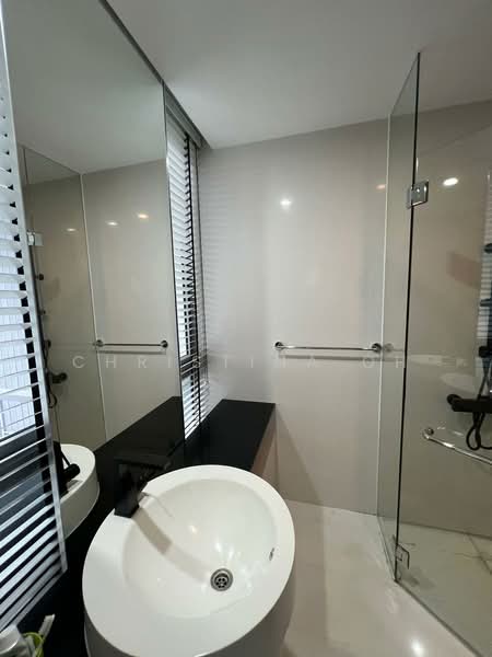 Ascentia Sky, 1 Alexandra View, 2 Bedrooms, 969 sqft, Apartment For Rent, by Christina Oh, 500191102 - Bathroom - PropertyGuru.com.sg