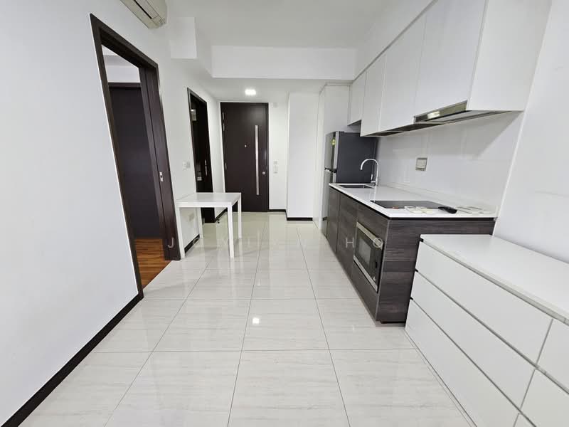 Sims Urban Oasis, 10 Sims Drive, 1 Bedroom, 409 sqft, Condominium For Sale, by Joylyn Ho, 500191104 - Kitchen - PropertyGuru.com.sg