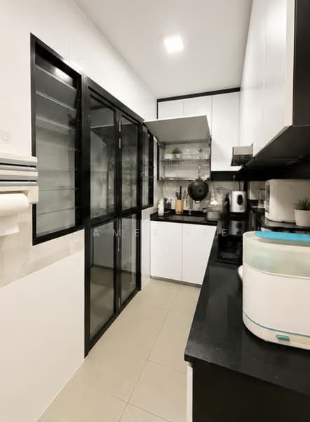 114B Alkaff Crescent, 114B Alkaff Crescent, 2 Bedrooms, 732 sqft, HDB Flat For Sale, by James Lee, 500191109 - Kitchen - PropertyGuru.com.sg