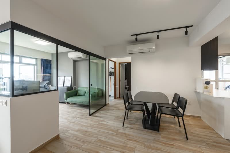 222A Bedok North Drive, 222A Bedok North Drive, 3 Bedrooms, 990 sqft, HDB Flat For Sale, by Nicolette Ho, 500191119 - Living Room - PropertyGuru.com.sg