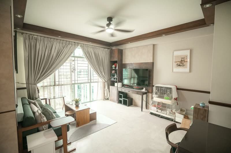 Cherry Gardens, 63 Lorong Lew Lian, 3 Bedrooms, 2,110 sqft, Condominium For Sale, by Geok Hwee Lye, 500191121 - Living Room - PropertyGuru.com.sg
