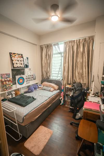 Cherry Gardens, 63 Lorong Lew Lian, 3 Bedrooms, 2,110 sqft, Condominium For Sale, by Geok Hwee Lye, 500191121 - Bedroom - PropertyGuru.com.sg