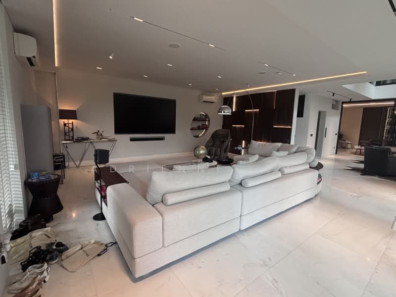 Luxurious Semi D-TOP Dec 2024, Jalan Jarak, 7 Bedrooms, 8,459 sqft, Detached House For Sale, by Adrienne Yew, 500191129 - Living Room - PropertyGuru.com.sg