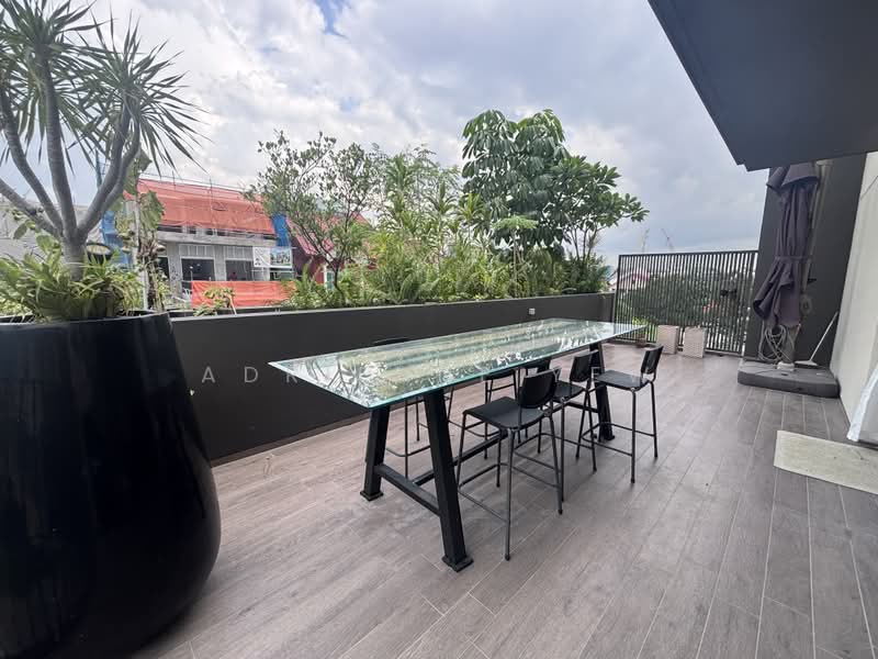 Luxurious Semi D-TOP Dec 2024, Jalan Jarak, 7 Bedrooms, 8,459 sqft, Detached House For Sale, by Adrienne Yew, 500191129 - Balcony - PropertyGuru.com.sg