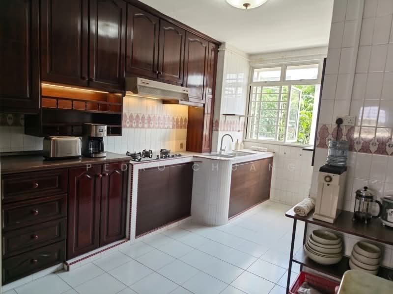 540 Serangoon North Avenue 4, 540 Serangoon North Avenue 4, 4 Bedrooms, 1,312 sqft, HDB Flat For Sale, by Pedro Chuang, 500191135 - Kitchen - PropertyGuru.com.sg