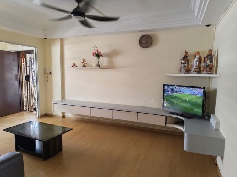 540 Serangoon North Avenue 4, 540 Serangoon North Avenue 4, 4 Bedrooms, 1,312 sqft, HDB Flat For Sale, by Pedro Chuang, 500191135 - Living Room - PropertyGuru.com.sg