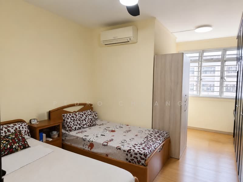 540 Serangoon North Avenue 4, 540 Serangoon North Avenue 4, 4 Bedrooms, 1,312 sqft, HDB Flat For Sale, by Pedro Chuang, 500191135 - Master Bedroom - PropertyGuru.com.sg