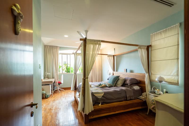 Changi Heights, Jalan Sinar Bintang, 4 Bedrooms, 3,200 sqft, Corner Terrace For Sale, by Simon Spencer, 500191137 - Bedroom - PropertyGuru.com.sg