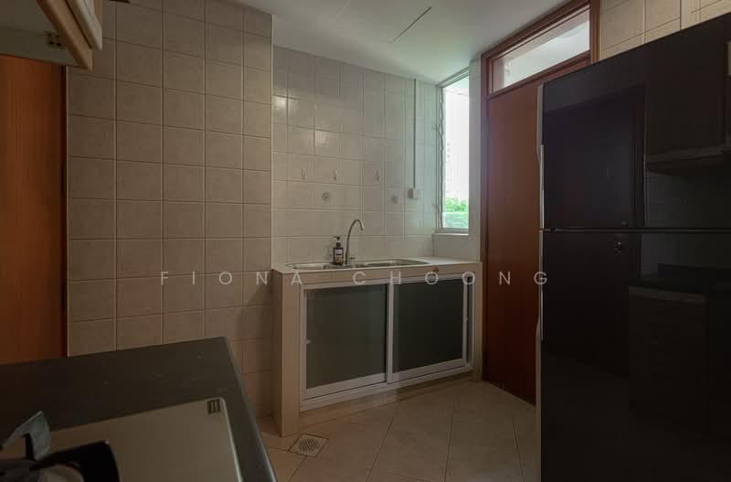 The Princeton, 2 Ewe Boon Road, 2 Bedrooms, 861 sqft, Apartment For Sale, by Fiona Choong, 500191138 - Kitchen - PropertyGuru.com.sg