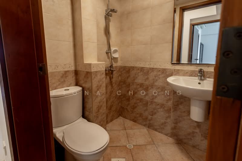 The Princeton, 2 Ewe Boon Road, 2 Bedrooms, 861 sqft, Apartment For Sale, by Fiona Choong, 500191138 - Bathroom - PropertyGuru.com.sg