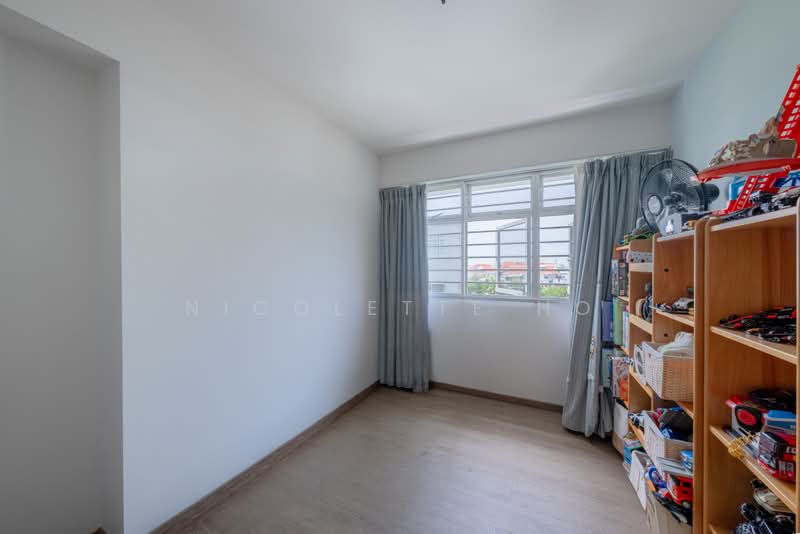 153A Bedok South Road, 153A Bedok South Road, 3 Bedrooms, 1,216 sqft, HDB Flat For Sale, by Nicolette Ho, 500191142 - Bedroom - PropertyGuru.com.sg