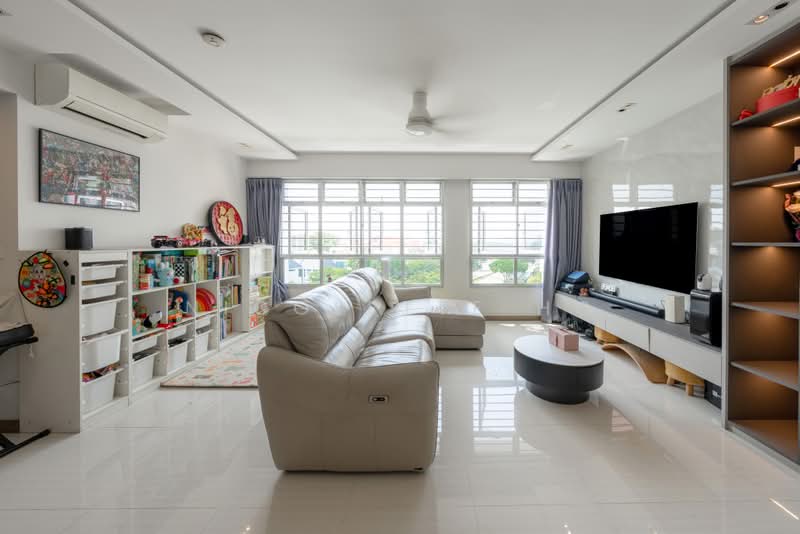 153A Bedok South Road, 153A Bedok South Road, 3 Bedrooms, 1,216 sqft, HDB Flat For Sale, by Nicolette Ho, 500191142 - Living Room - PropertyGuru.com.sg
