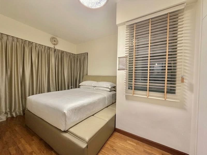 Palm Gardens, 2E Hong San Walk, 3 Bedrooms, 1,206 sqft, Condominium For Sale, by Gary Go, 500191143 - PropertyGuru.com.sg