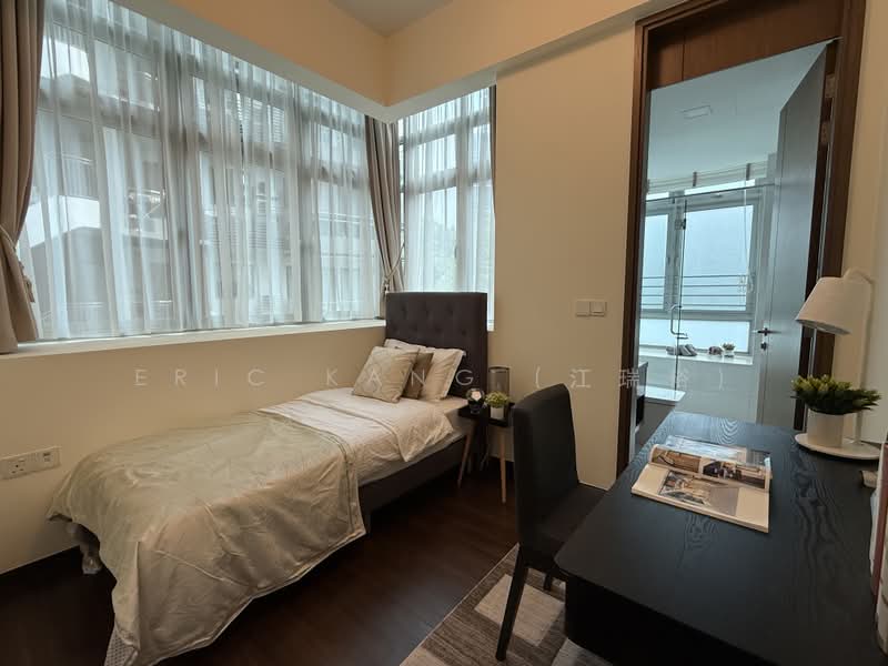 Residences @ Emerald Hill, 119 Emerald Hill Road, 3 Bedrooms, 1,851 sqft, Condominium For Sale, by Eric KANG (江瑞裕), 500191144 - Bedroom - PropertyGuru.com.sg