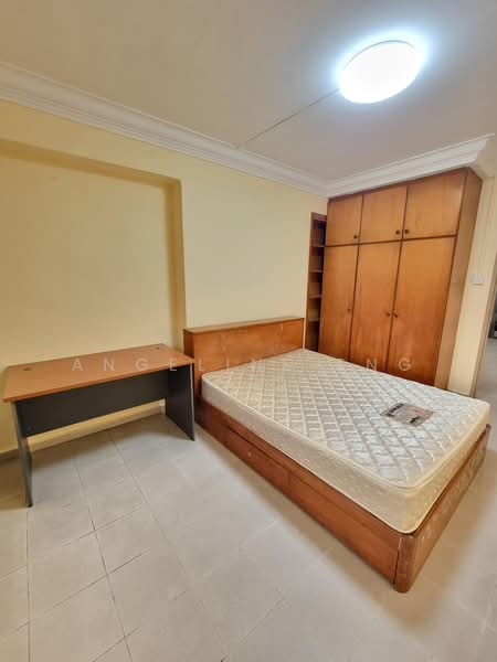 287 Bukit Batok East Avenue 3, 287 Bukit Batok East Avenue 3, Room Rental, 150 sqft, HDB Flat For Rent, by Angeline Eng, 500191148 - Bedroom - PropertyGuru.com.sg