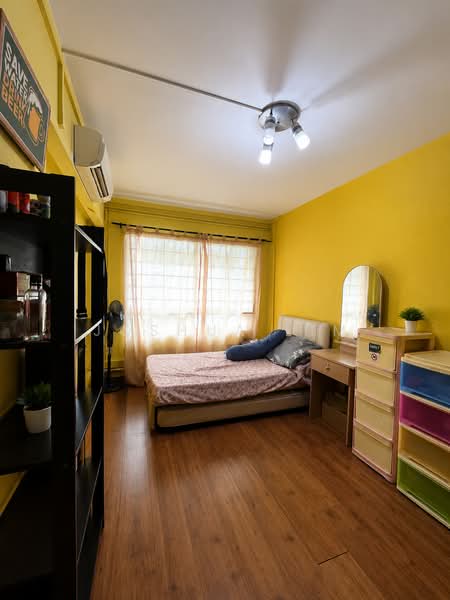 251 Pasir Ris Street 21, 251 Pasir Ris Street 21, 3 Bedrooms, 1,560 sqft, HDB Flat For Sale, by Joshua Lim, 500191153 - Bedroom - PropertyGuru.com.sg