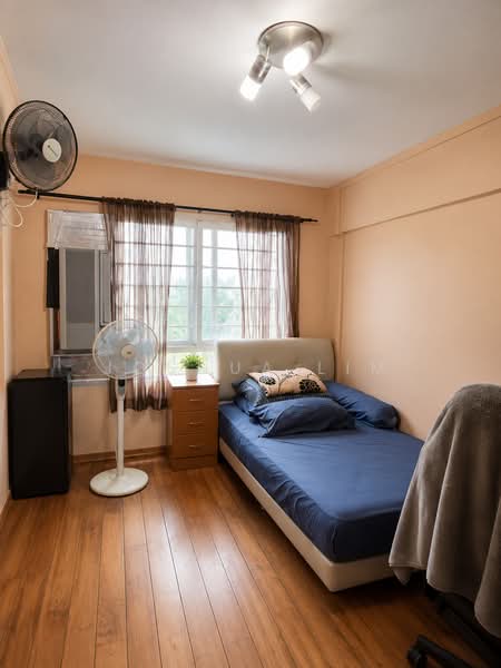 251 Pasir Ris Street 21, 251 Pasir Ris Street 21, 3 Bedrooms, 1,560 sqft, HDB Flat For Sale, by Joshua Lim, 500191153 - Bedroom - PropertyGuru.com.sg