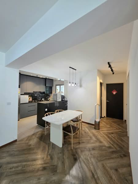 232A Sumang Lane, 232A Sumang Lane, 3 Bedrooms, 1,001 sqft, HDB Flat For Sale, by Justin Tan (陈义杰), 500191158 - Kitchen / Dining Room - PropertyGuru.com.sg