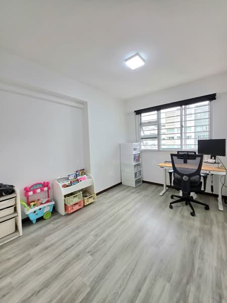 232A Sumang Lane, 232A Sumang Lane, 3 Bedrooms, 1,001 sqft, HDB Flat For Sale, by Justin Tan (陈义杰), 500191158 - Common Bedroom 2 - PropertyGuru.com.sg